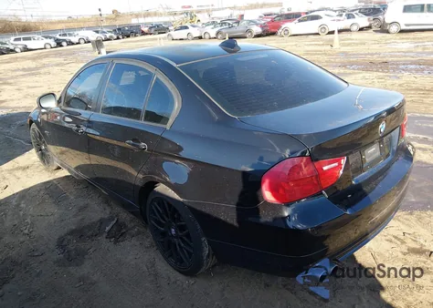 2011 BMW 328I xDrive z USA, uszkodzony, nr VIN WBAPK7C59BA820967